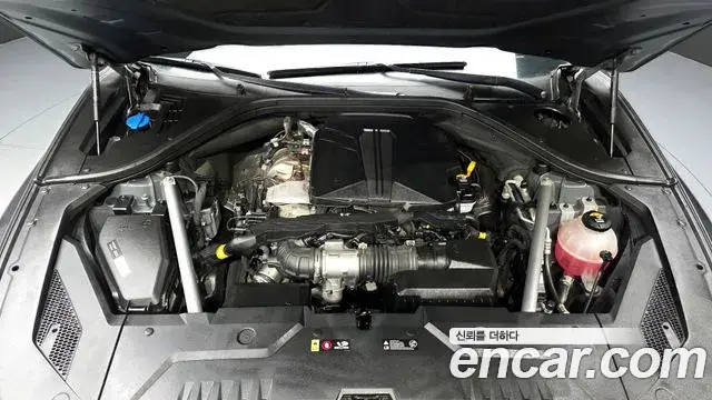 Genesis GV70 2023 — ფოტო 4/20