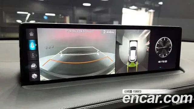 Genesis GV70 2023 — ფოტო 18/20