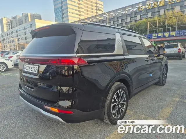 Kia Carnival 2022 — Фото 3/18