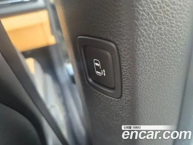 Kia Carnival 2022 — Фото 14/18