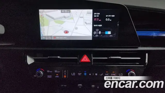 Kia Niro 2022 — Фото 13/20