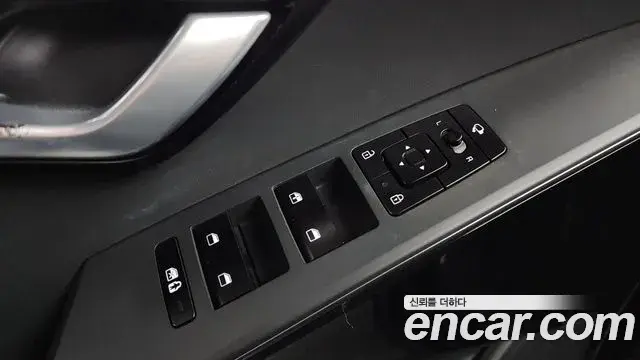 Kia Niro 2022 — Şəkil 33/33