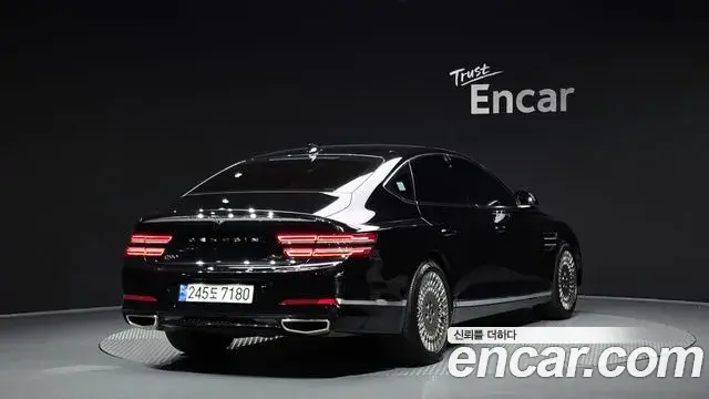 Genesis G80 2022 — Şəkil 10/30