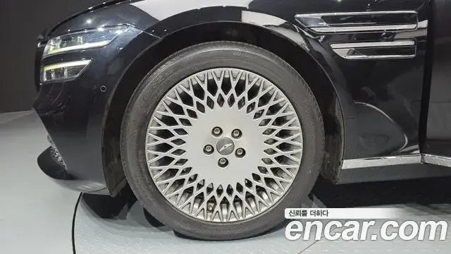 Genesis G80 2022 — Şəkil 8/30