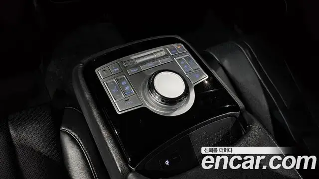 Genesis G80 2022 — Şəkil 22/30
