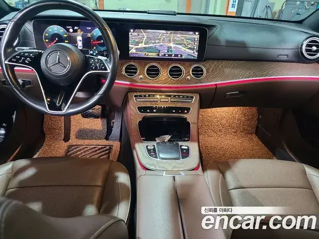 Mercedes-Benz E-Class 2021 — Şəkil 11/20