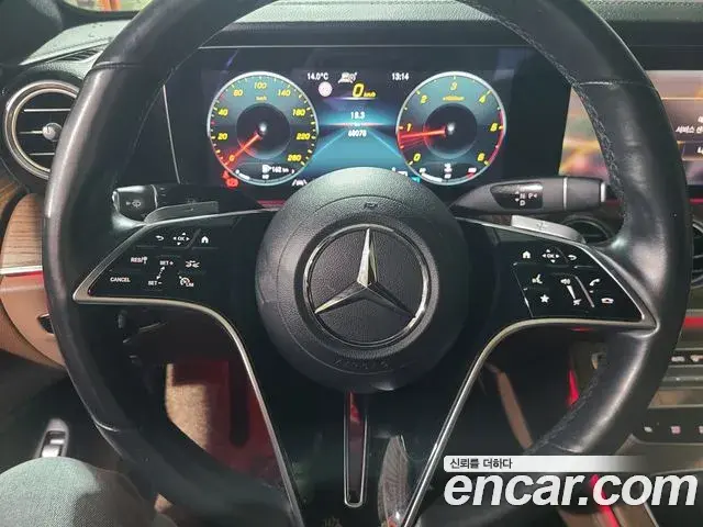 Mercedes-Benz E-Class 2021 — Şəkil 14/20