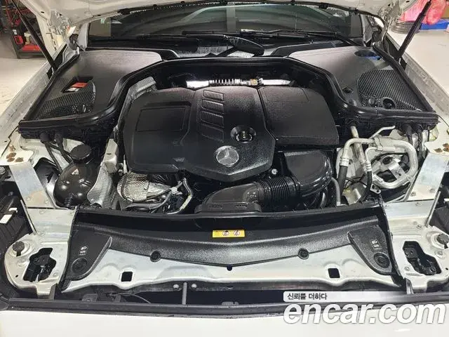 Mercedes-Benz E-Class 2021 — Şəkil 13/20