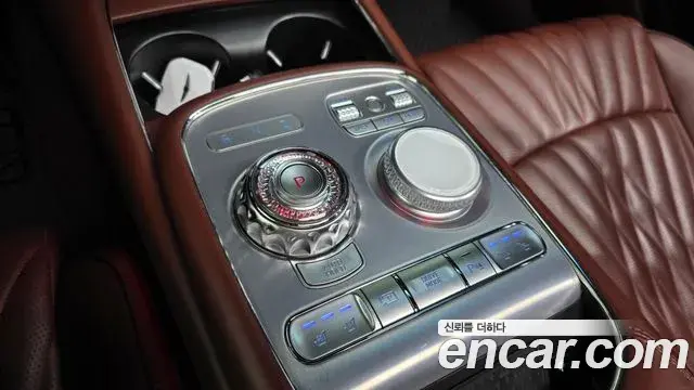 Genesis G90 2022 — ფოტო 10/20