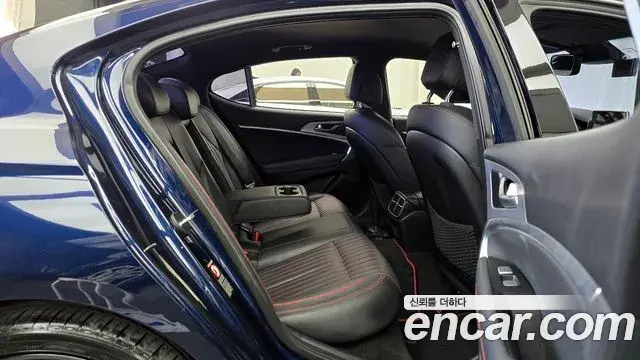 Genesis G70 2019 — ფოტო 6/20