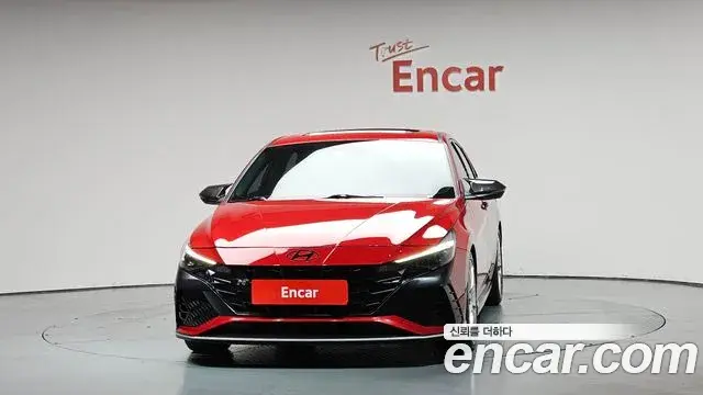 Hyundai The New Avante Hybrid 2022 — Photo 23/32
