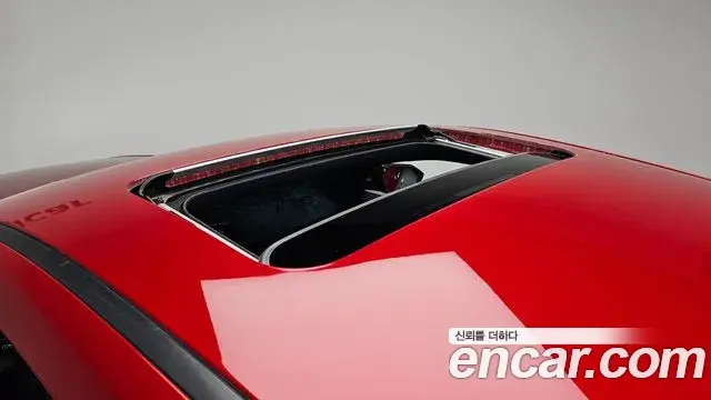 Hyundai The New Avante Hybrid 2022 — Photo 29/32