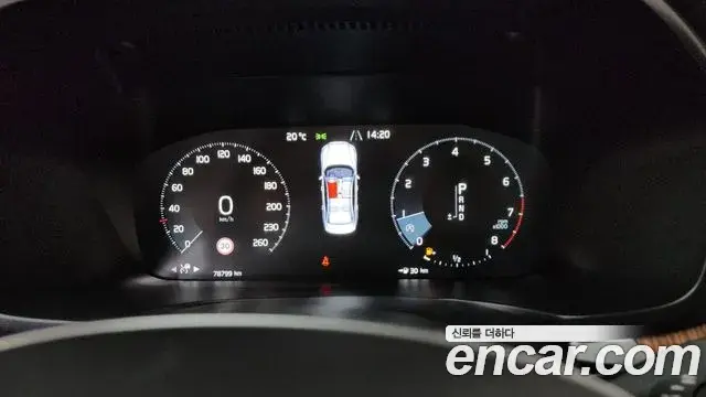 Volvo S60 2020 — Photo 19/36