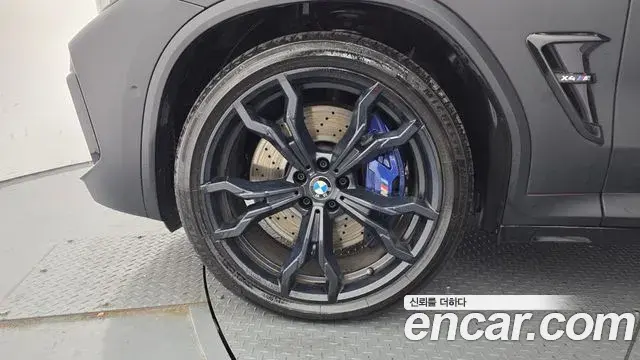 BMW X4M 2019 — Photo 6/30
