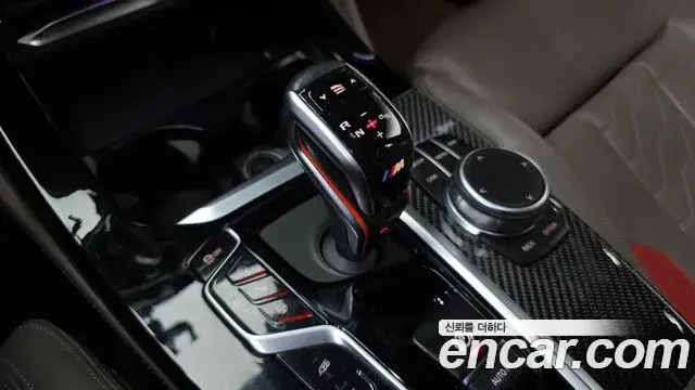 BMW X4M 2019 — Photo 18/30