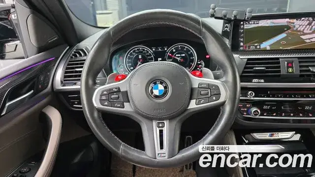BMW X4M 2019 — Photo 19/30