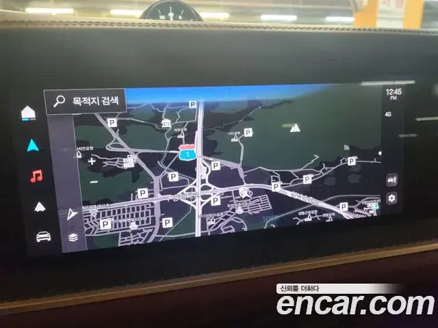 Porsche Cayenne 2025 — Photo 18/20