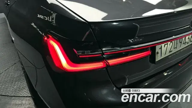 BMW 7 Series 2019 — Şəkil 4/33
