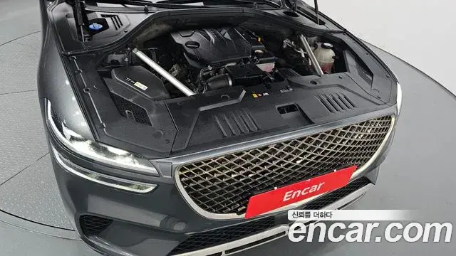 Genesis GV70 2021 — Photo 13/33