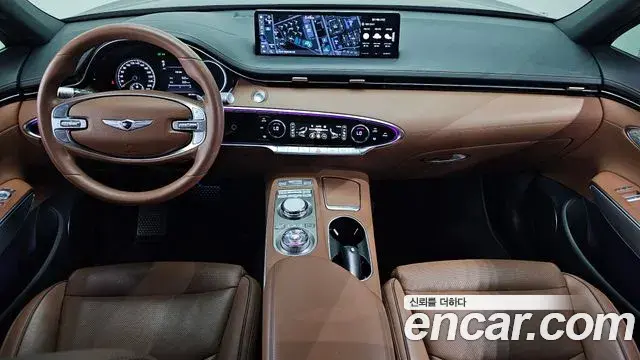 Genesis GV70 2021 — Photo 25/33