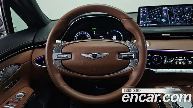 Genesis GV70 2021 — Photo 22/33