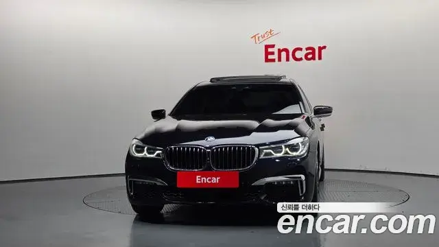 BMW 7 Series 2018 — Photo 5/20