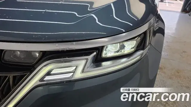 Kia Carnival 2021 — Şəkil 14/30