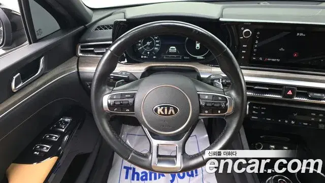 Kia K5 2020 — Фото 15/20