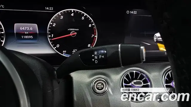 Mercedes-Benz E-Class 2018 — ფოტო 7/20