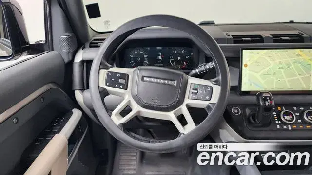 Land Rover Defender 2022 — ფოტო 29/41