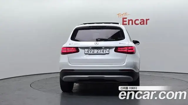 Mercedes-Benz GLC-Class 2018 — Фото 4/20