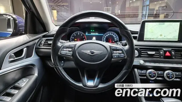 Genesis G70 2018 — Photo 16/20