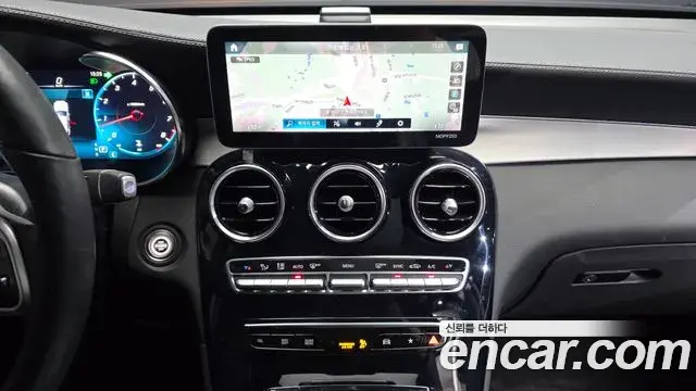 Mercedes-Benz GLC-Class 2021 — Фото 13/20