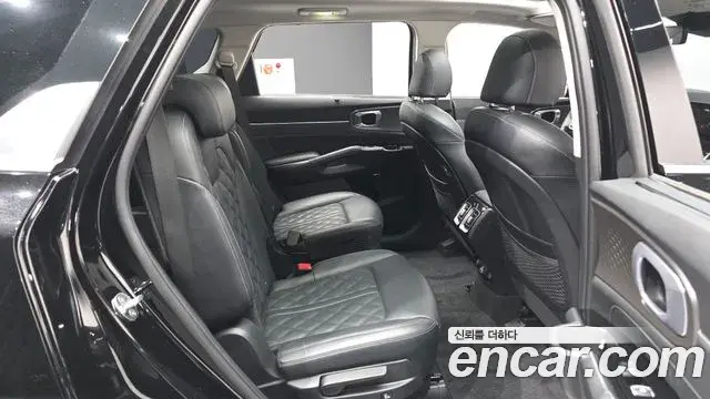 Kia Sorento 2020 — Фото 12/20