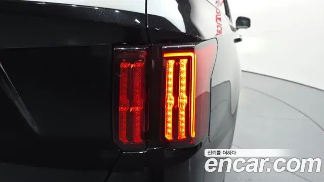 Kia Sorento 2020 — ფოტო 22/35