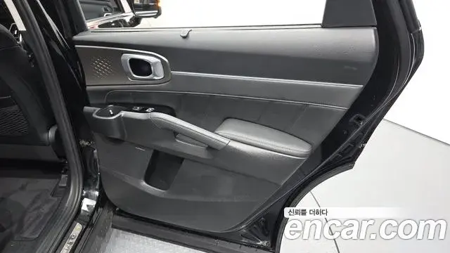 Kia Sorento 2020 — ფოტო 34/35