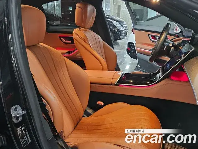 Mercedes-Benz S-Class 2022 — ფოტო 18/20