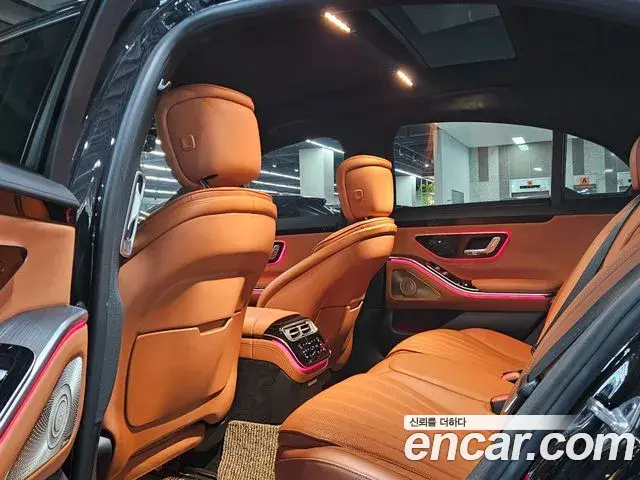Mercedes-Benz S-Class 2022 — ფოტო 15/20
