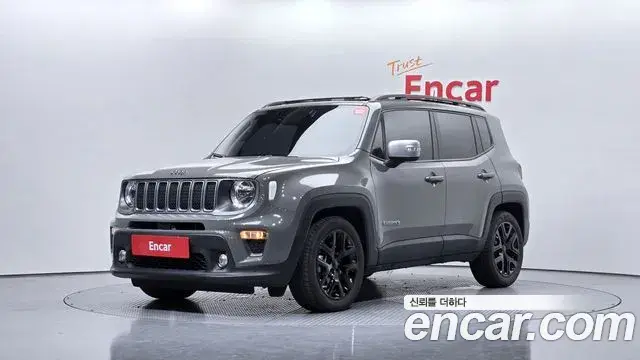 Jeep Renegade 2022 — Şəkil 18/32