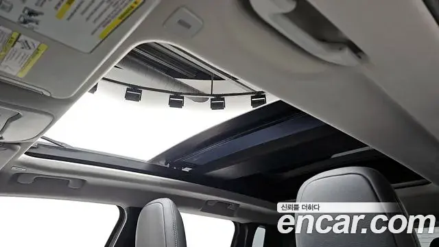Jeep Renegade 2022 — Şəkil 27/32