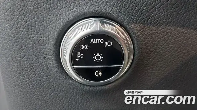 Mercedes-Benz GLC-Class 2024 — ფოტო 11/20