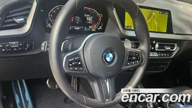 BMW 1 Series 2024 — ფოტო 4/18