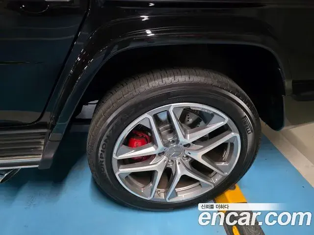 Mercedes-Benz G-Class 2024 — ფოტო 6/13