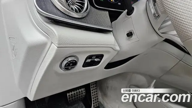 Mercedes-Benz EQS 2022 — ფოტო 21/32