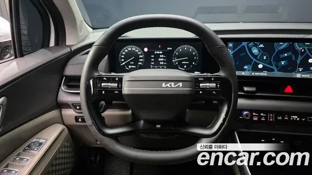 Kia Carnival 2025 — Фото 13/20