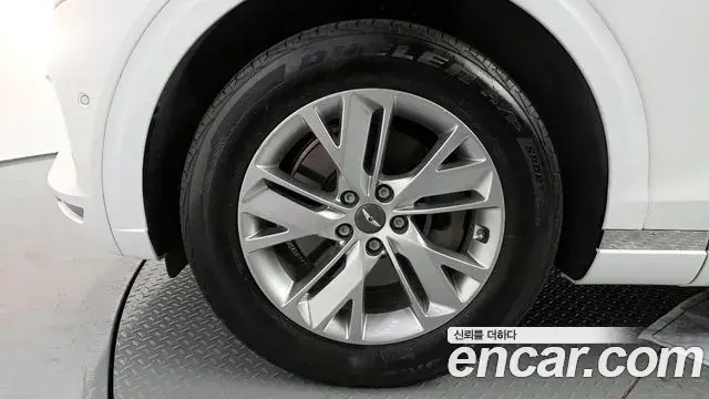 Genesis GV70 2023 — Şəkil 10/38