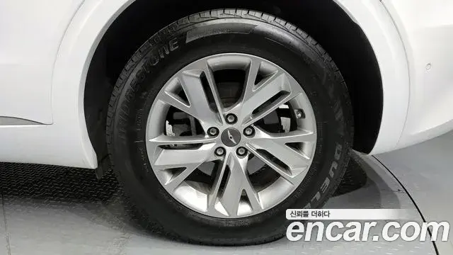 Genesis GV70 2023 — Şəkil 28/38