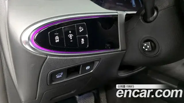 Genesis GV70 2023 — Şəkil 12/38