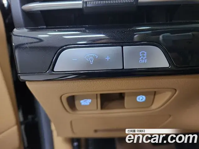 Genesis G80 2024 — Photo 19/20
