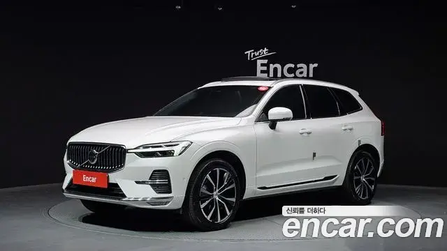 Volvo XC60 2024 — ფოტო 2/33